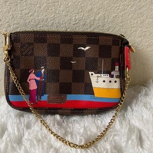 Louis Vuitton Damier Ebene Pochette Accessoires Mini